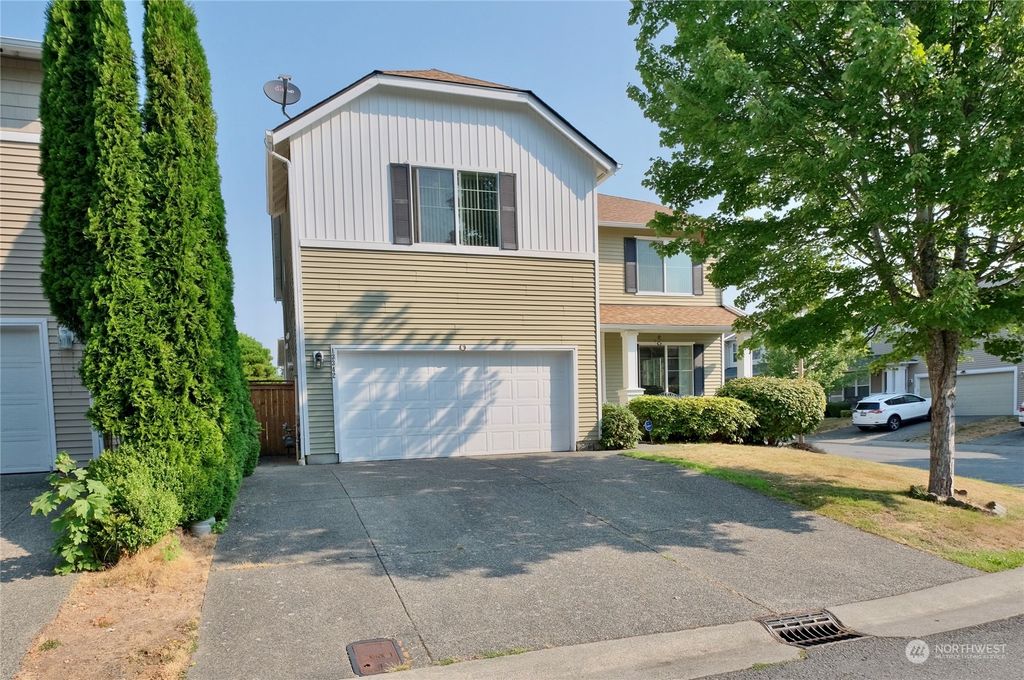 Photo of 13342 SE 227th Place, Kent, WA 98042 (MLS # 2158040)