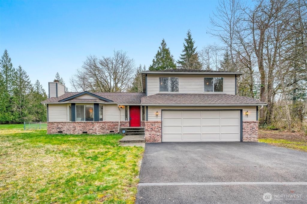 Photo of 6208 258th Avenue NE, Redmond, WA 98053 (MLS # 2497715)