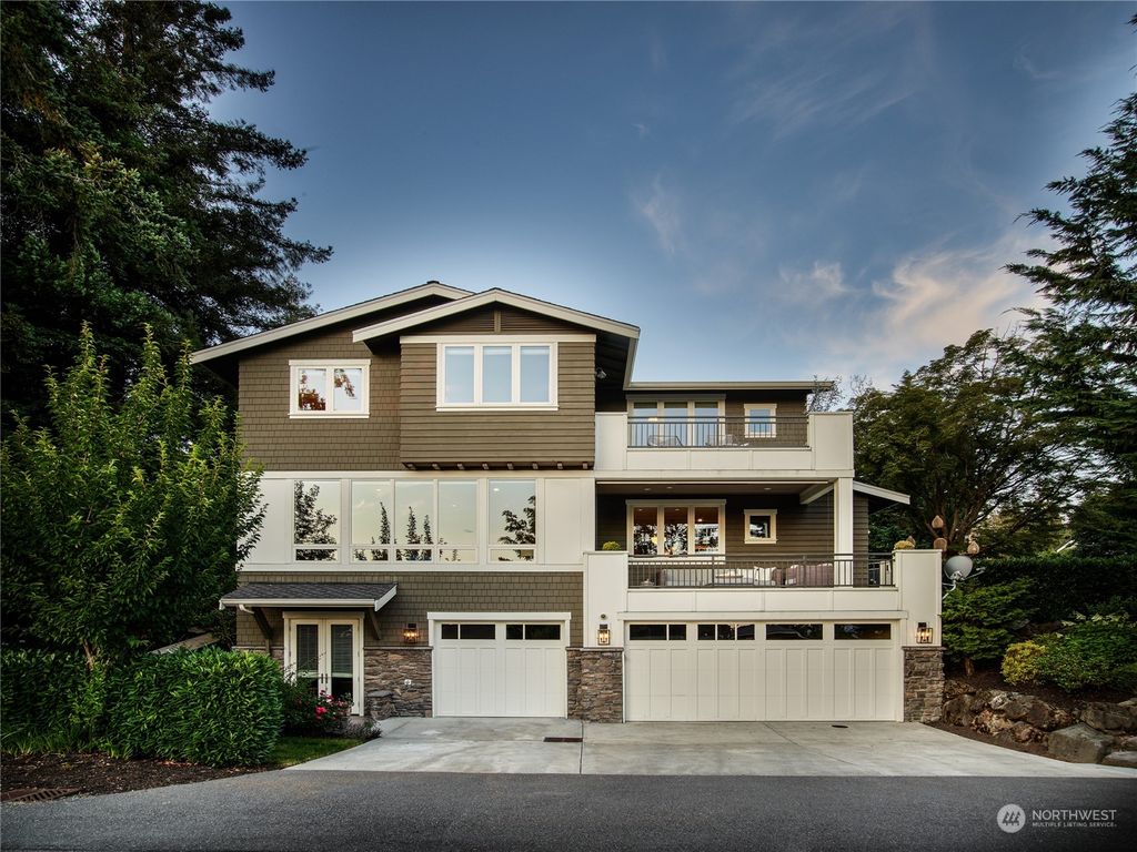 Photo of 6205 SE 27th Street, Mercer Island, WA 98040 (MLS # 2078071)