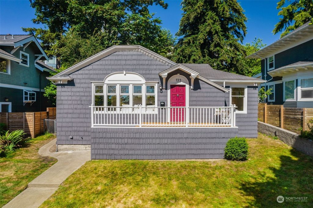 Photo of 133 31st Avenue, Seattle, WA 98122 (MLS # 2254389)