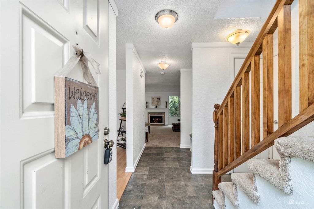 Photo of 1800 Grant Avenue S #D2, Renton, WA 98055 (MLS # 1985667)