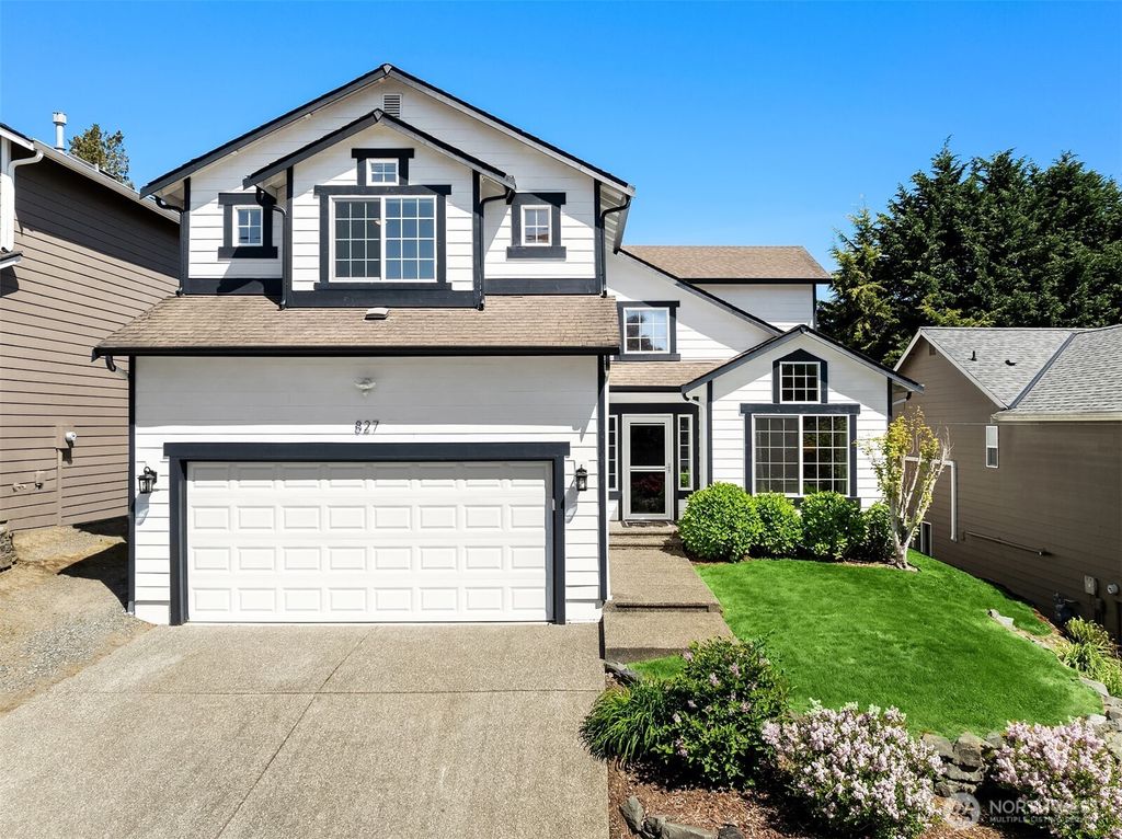 Photo of 827 180th Street SW, Lynnwood, WA 98037 (MLS # 2521747)