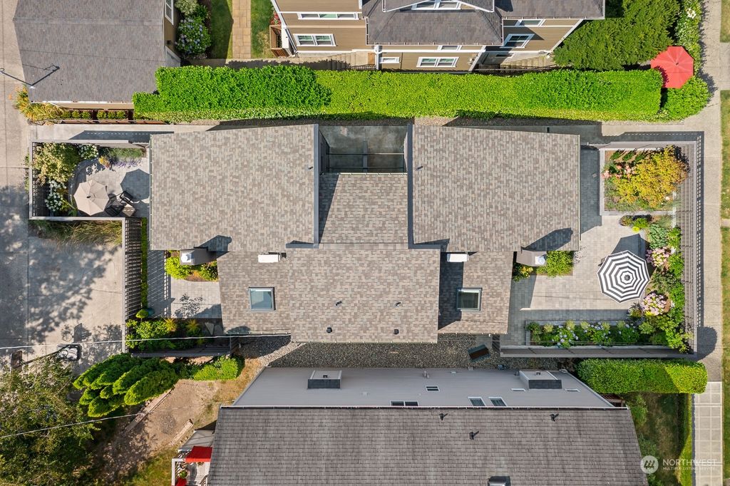 Photo of 2305 42nd Avenue E, Seattle, WA 98112 (MLS # 2135211)