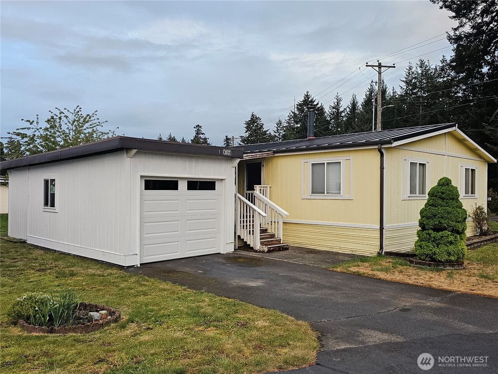 Photo of 20727 8th Avenue Ct E #1, Spanaway, WA 98387 (MLS # 2525844)