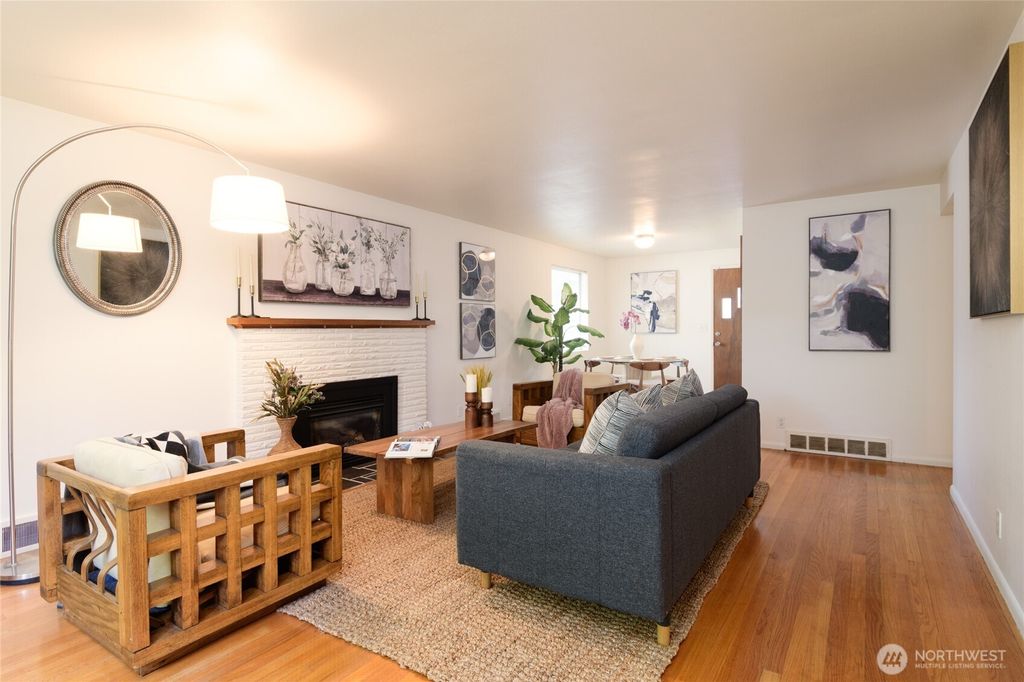 Photo of 12223 4th Avenue NW, Seattle, WA 98177 (MLS # 2368118)