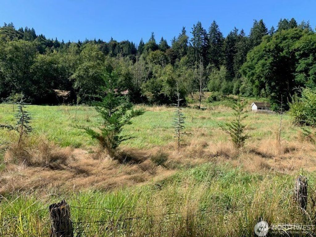 Photo of 19721 NE 50th Street, Redmond, WA 98053 (MLS # 2441806)