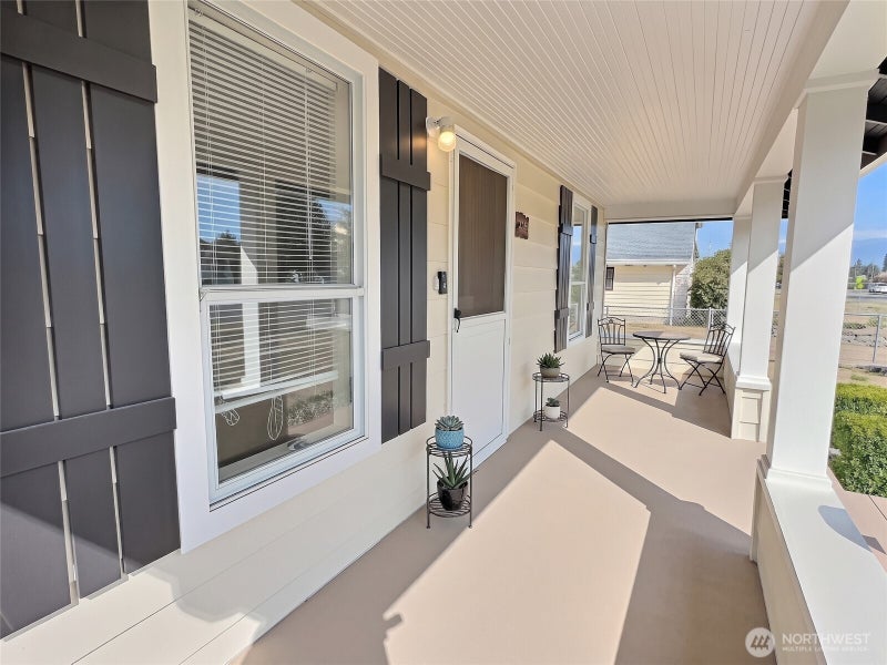 238 S French Avenue