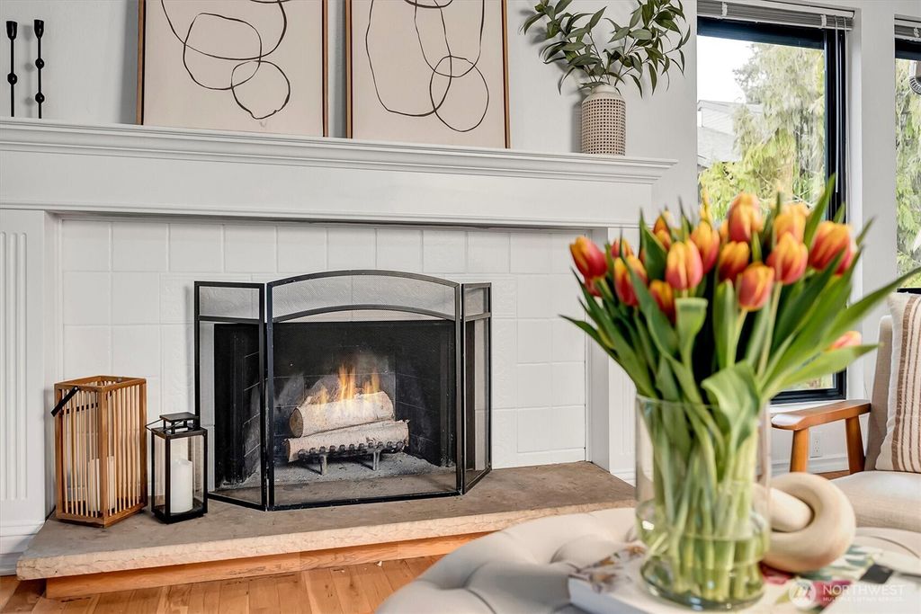 Photo of 1809 N 107th Street #301, Seattle, WA 98133 (MLS # 2493469)