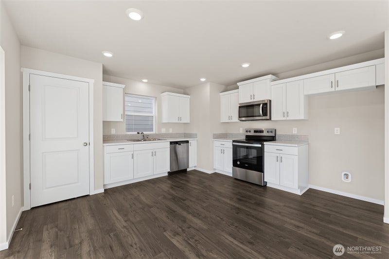 5829 Ivanoff Lane SW 65
