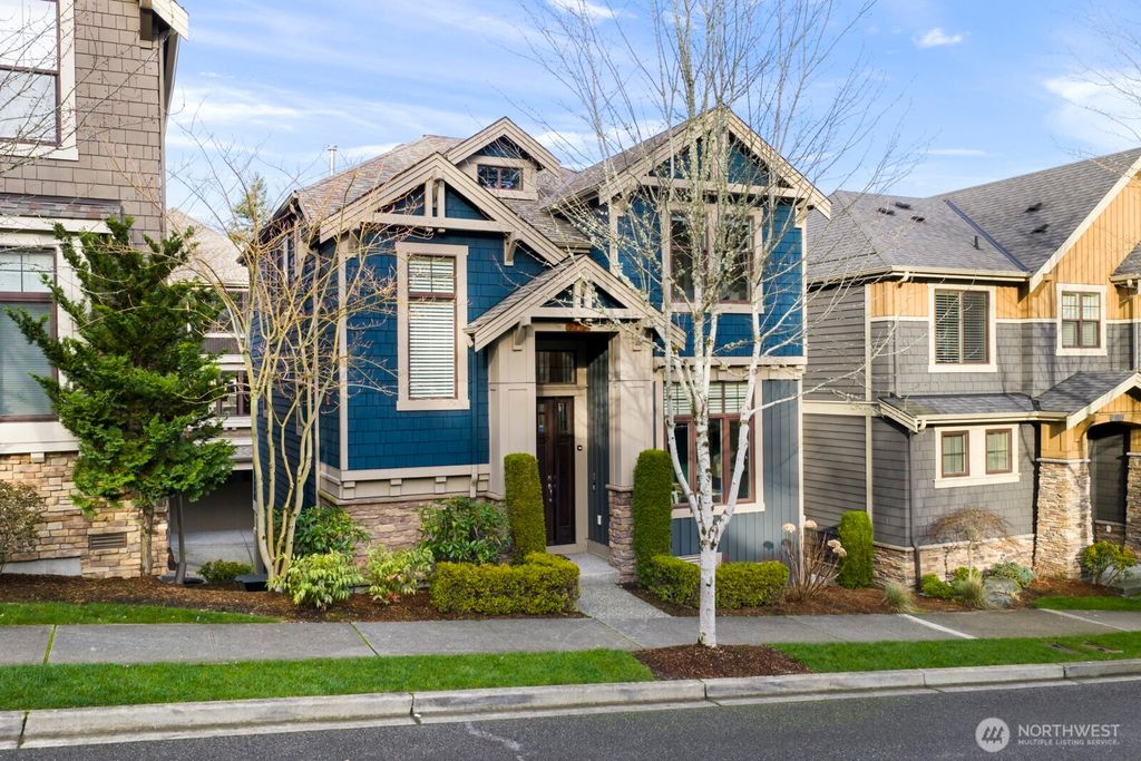 Photo of 2170 NW Stoney Creek Drive, Issaquah, WA 98027 (MLS # 2479061)