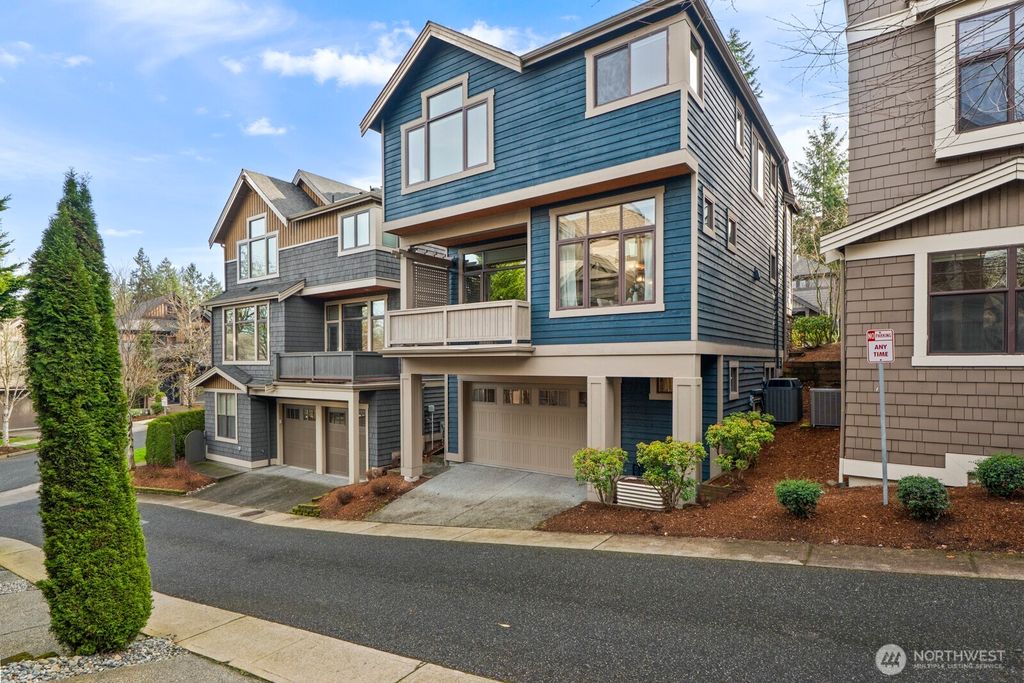 Photo of 2170 NW Stoney Creek Drive, Issaquah, WA 98027 (MLS # 2479061)