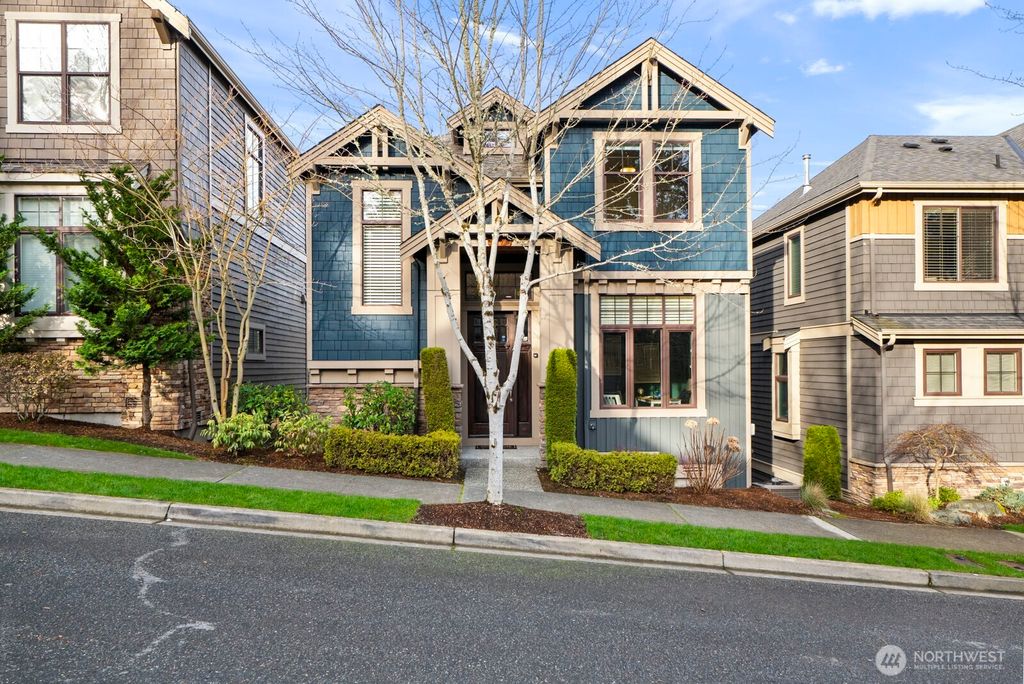 Photo of 2170 NW Stoney Creek Drive, Issaquah, WA 98027 (MLS # 2479061)