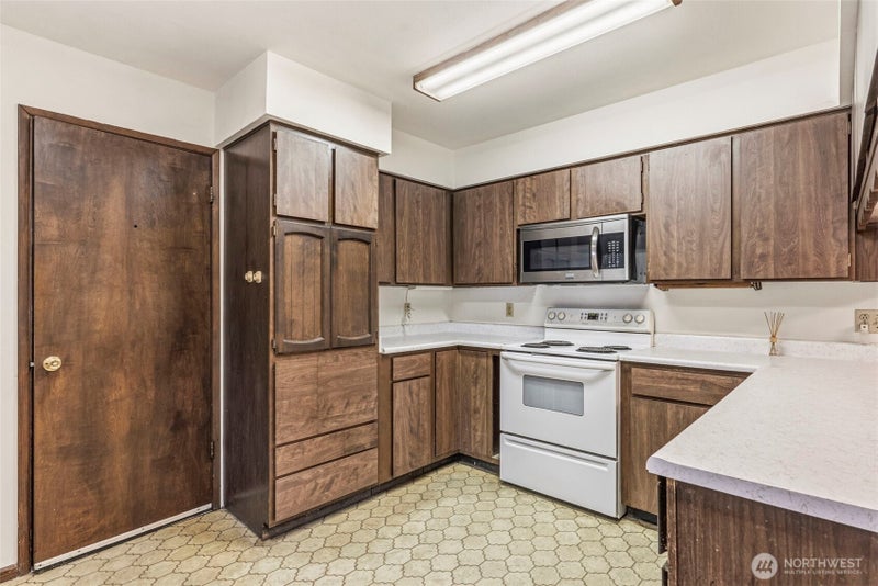 302 Cowlitz Drive