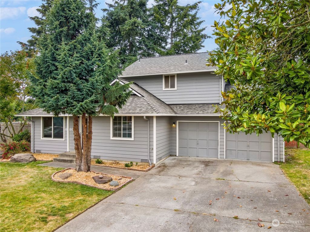 Photo of 6500 73rd Place NE, Marysville, WA 98270 (MLS # 2273306)