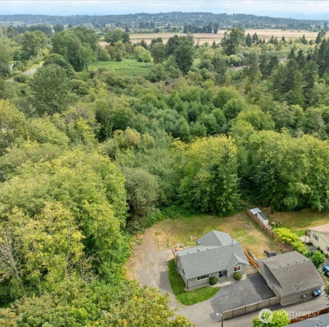 Photo of 2404 Ravenna Street, Everett, WA 98203 (MLS # 2579658)