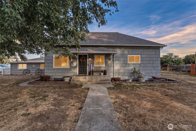 104 S B Street