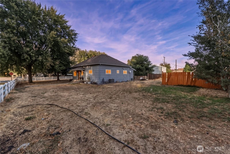 104 S B Street