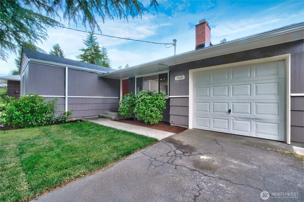 Photo of 15633 18th Avenue SW, Burien, WA 98166 (MLS # 2393320)