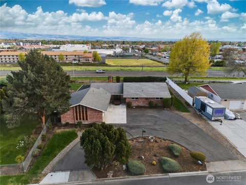 Photo of 2314 Frazier Drive, Walla Walla, WA 99362 (MLS # 2510230)
