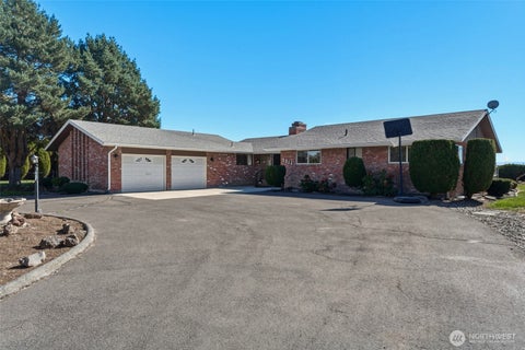 Photo of 2314 Frazier Drive, Walla Walla, WA 99362 (MLS # 2510230)