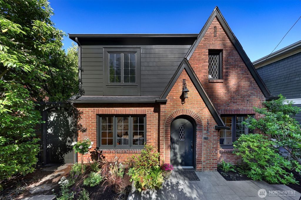 Photo of 1714 37th Avenue, Seattle, WA 98122 (MLS # 2392139)