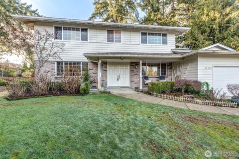 Photo of 12201 SE 65th Place, Bellevue, WA 98006 (MLS # 2470965)