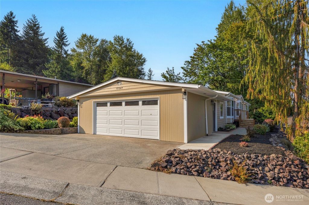 Photo of 17367 Woodcrest Drive NE, Bothell, WA 98011 (MLS # 2428536)