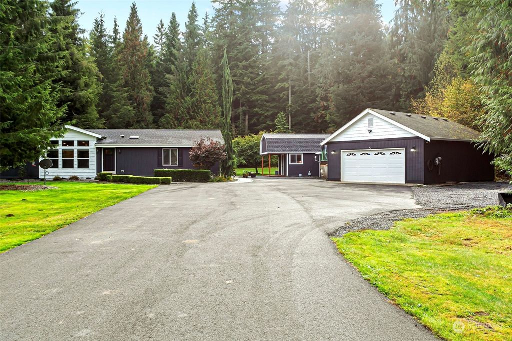 Photo of 3903 Robe Menzel Road, Granite Falls, WA 98252 (MLS # 2171613)