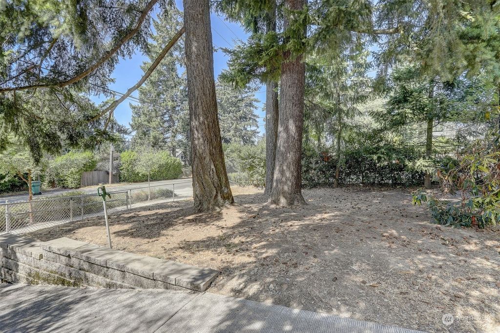 Photo of 13032 30th Avenue NE, Seattle, WA 98125 (MLS # 2170026)