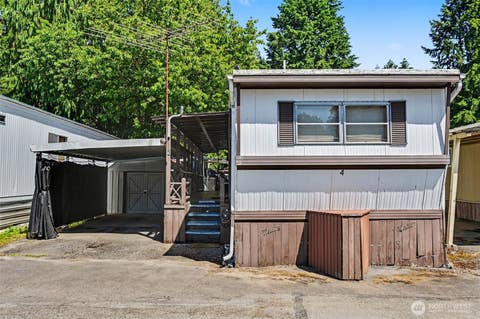 Photo of 10515 Woodinville Drive #4, Bothell, WA 98011 (MLS # 2541577)