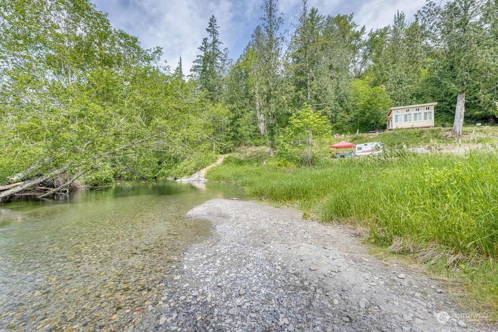 Photo of 39431 138th Street SE, Gold Bar, WA 98251 (MLS # 2077358)