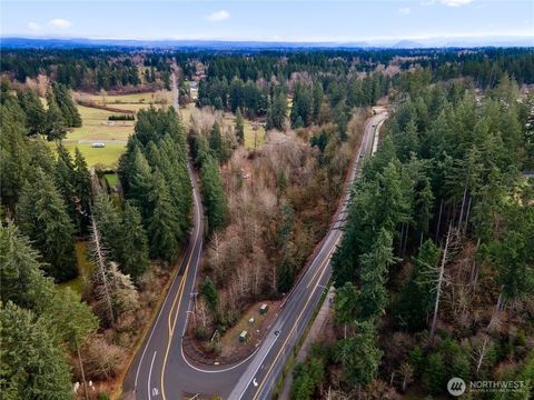 Photo of 2900 53rd Street SE, Auburn, WA 98092 (MLS # 2467055)