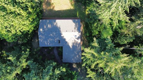 A home in Anderson Island