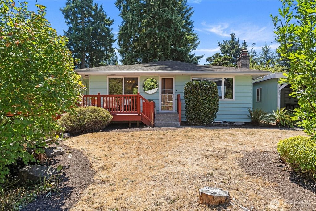 Photo of 20319 28th Avenue W, Lynnwood, WA 98036 (MLS # 2419995)