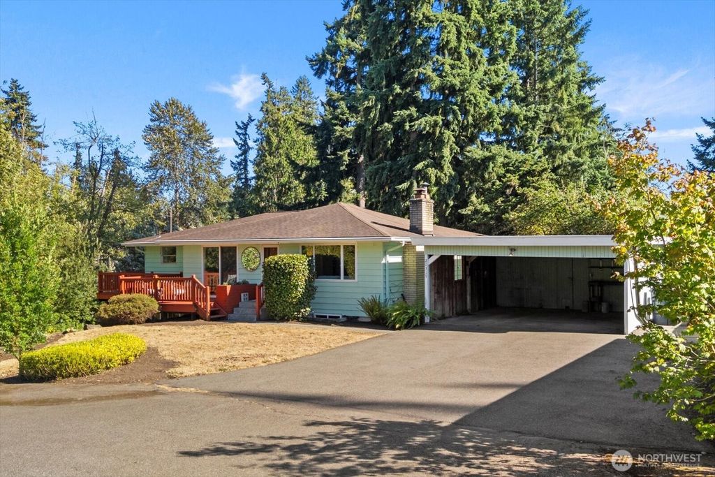 Photo of 20319 28th Avenue W, Lynnwood, WA 98036 (MLS # 2419995)