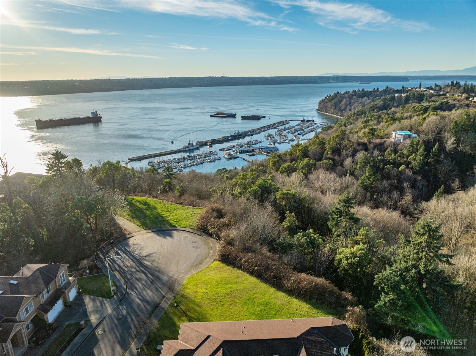 2809 44th Street Ct NE