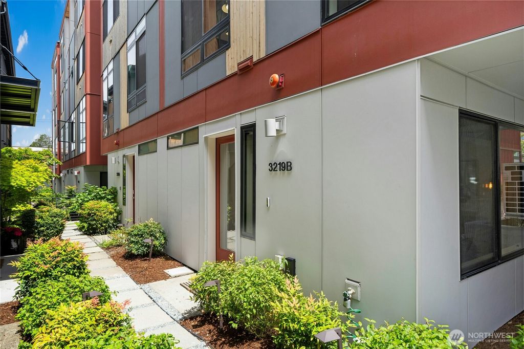 Photo of 3219 California Avenue SW #B, Seattle, WA 98116 (MLS # 2381805)