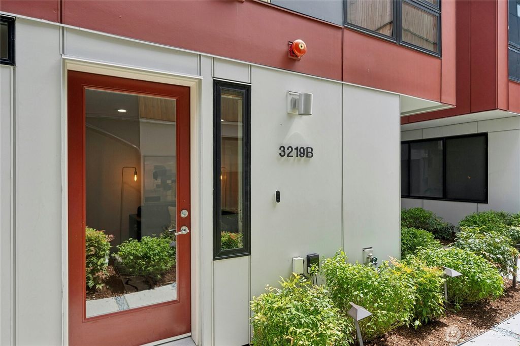 Photo of 3219 California Avenue SW #B, Seattle, WA 98116 (MLS # 2381805)