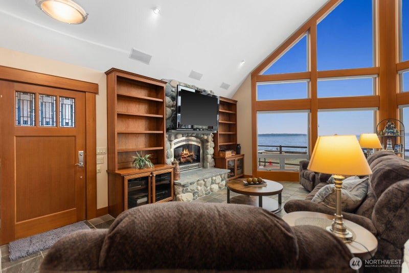 301 Driftwood Shores Road