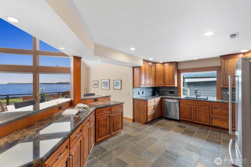 301 Driftwood Shores Road