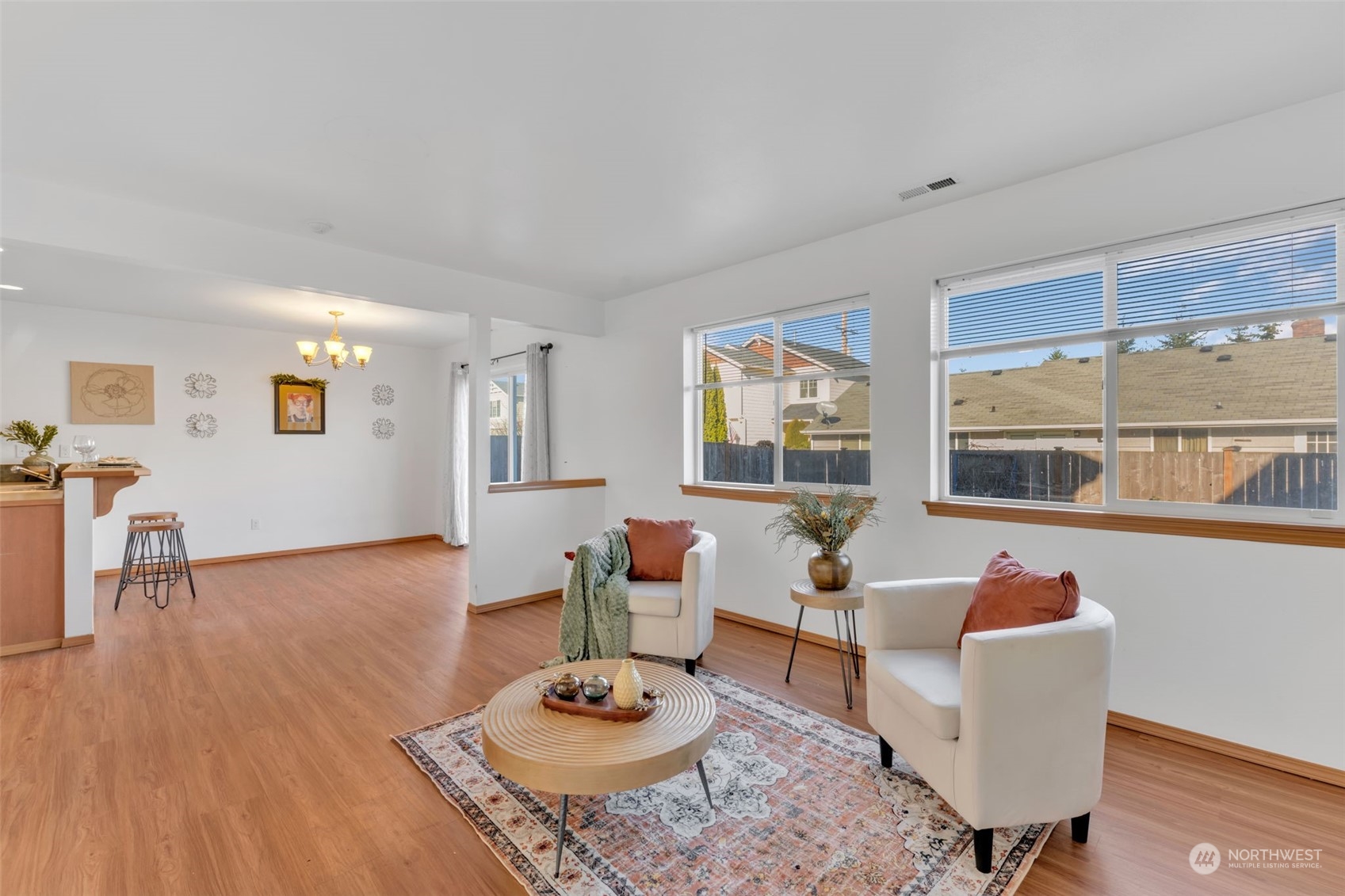 Spanaway, Washington 98387, United States, 4 Bedrooms Bedrooms, ,3 BathroomsBathrooms,Residential,Pending,11900