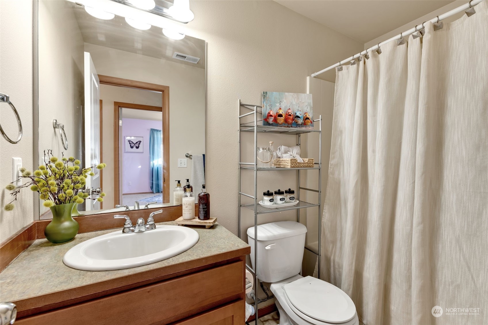 Spanaway, Washington 98387, United States, 4 Bedrooms Bedrooms, ,3 BathroomsBathrooms,Residential,Pending,11900