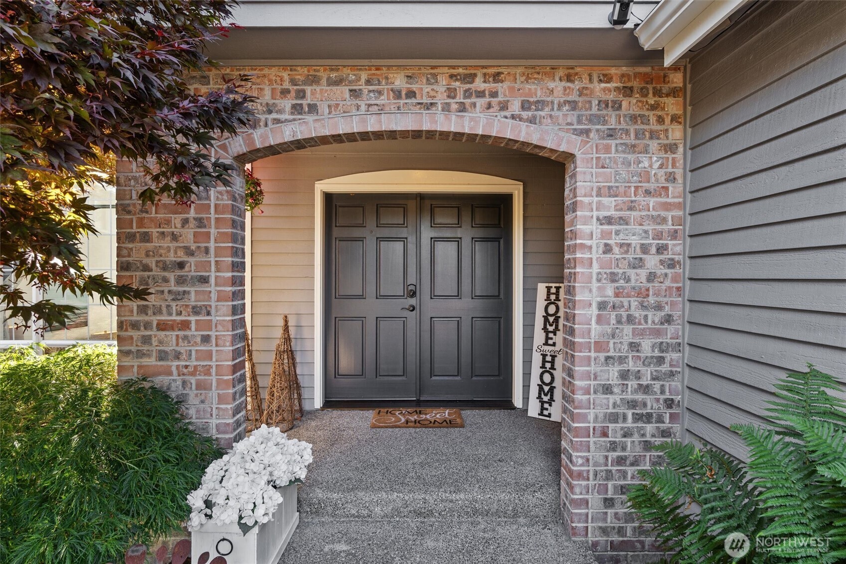 32916 46th Court SW