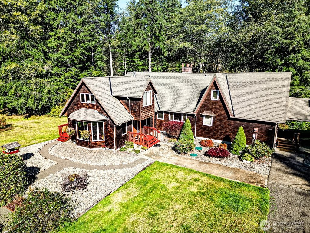 Photo of 107 Dowans Creek Road, Forks, WA 98331 (MLS # 2475914)