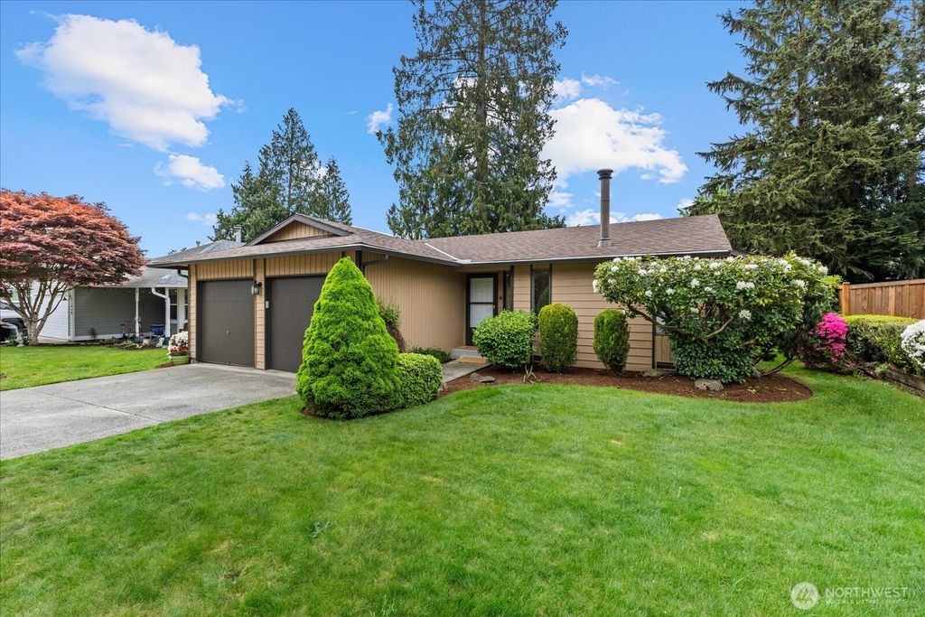 Photo of 21653 SE 268th Street, Maple Valley, WA 98038 (MLS # 2520644)