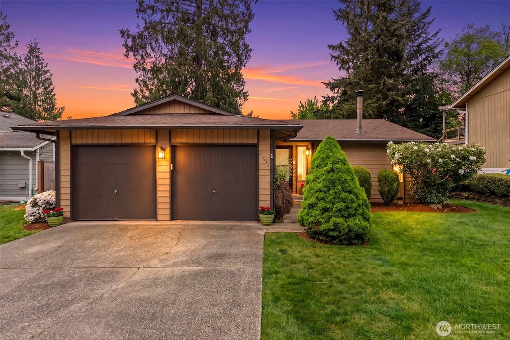 Photo of 21653 SE 268th Street, Maple Valley, WA 98038 (MLS # 2520644)