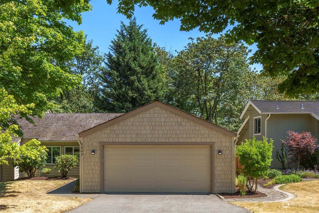 Photo of 6604 159th Avenue NE, Redmond, WA 98052 (MLS # 2266168)