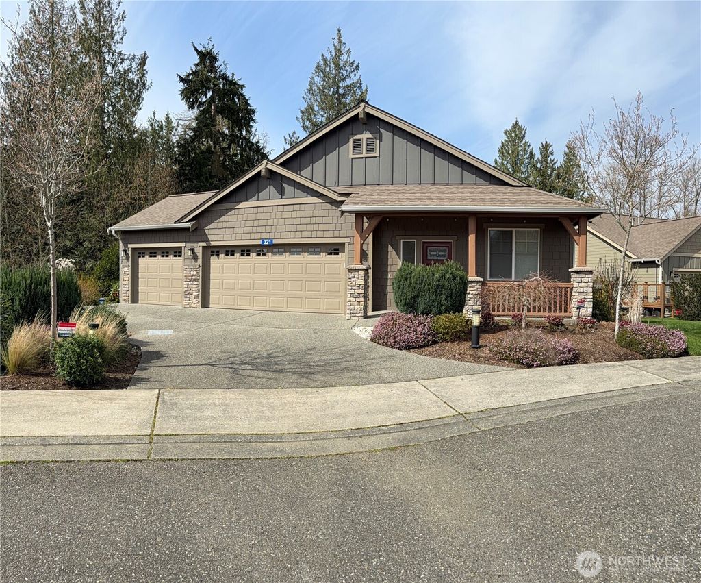 Photo of 321 Twin Brooks Drive, Mount Vernon, WA 98274 (MLS # 2500857)