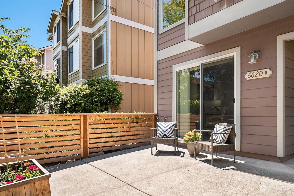 Photo of 6620 Corson Avenue S #B, Seattle, WA 98108 (MLS # 2292436)