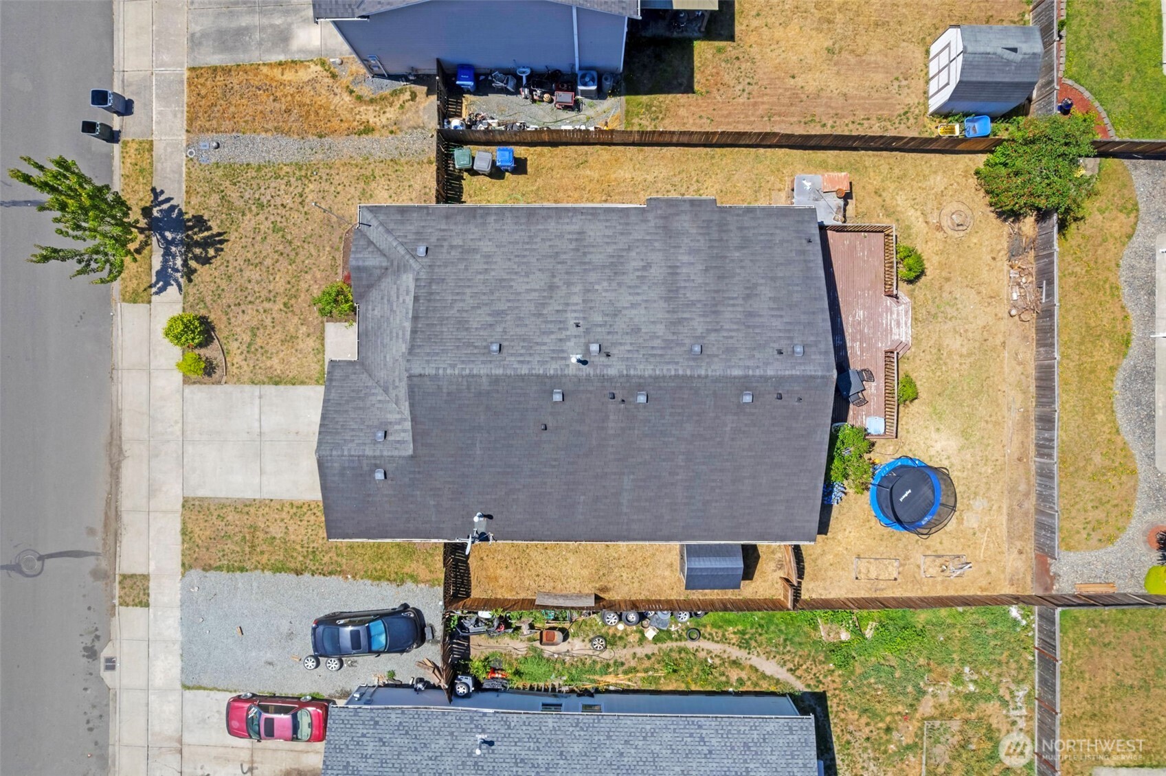 109 Nelsen Street NE